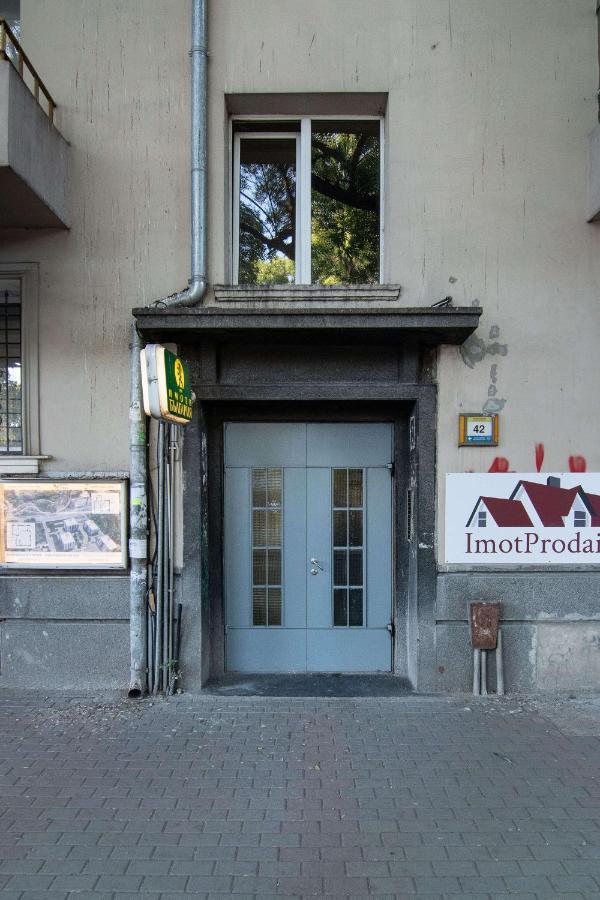 Central Shabby Chic Flat Close To Paid Parking Varna Exterior foto
